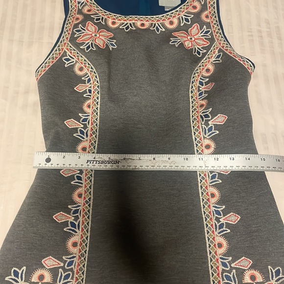 Anthropologie Maeve Grey Embroidered Sleeveless Dress - Picture 11 of 12